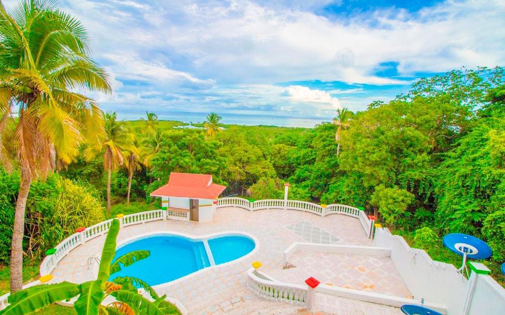 Posada Magic Hill On Vacation ซานอันเดรส ภายนอก รูปภาพ